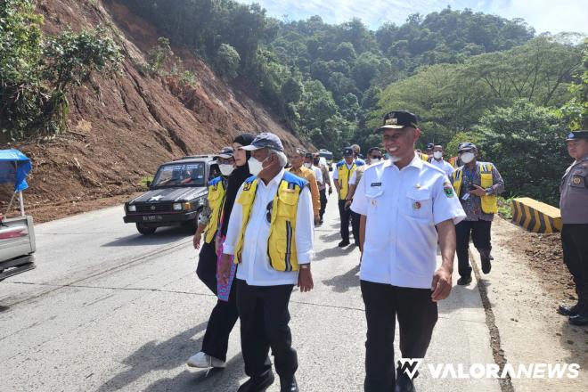 <p>Menteri PUPR Setujui Flyover Sitinjau Lauik Dibangun, Tol Padang-Sicincin Selesai Juli 2024<p>