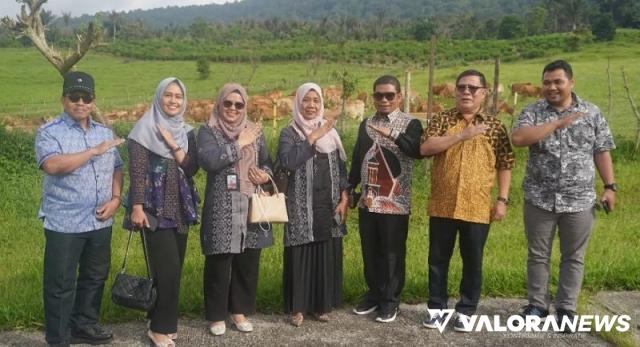 <p>Komisi V DPRD Riau Telisik Pengelolaan SMK Pertanian dan UPT Padang Mengatas di Sumbar<p>