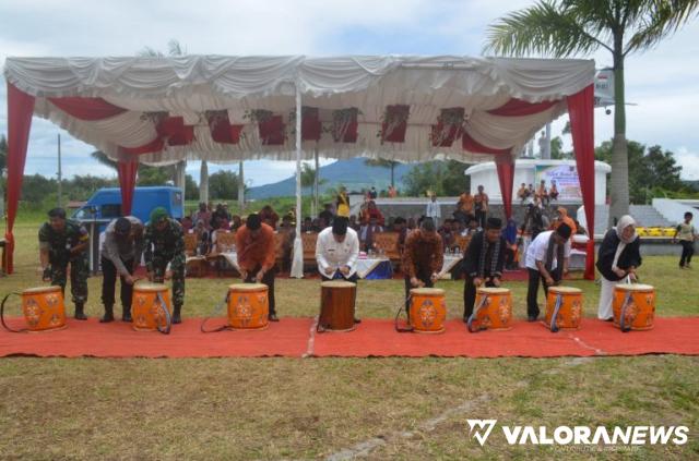 <p>37 Grup Ikuti Festival Tambua Tansa, Bupati: Jadikan Ini Agenda Tahunan<p>