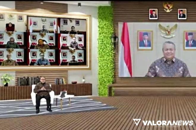 <p>Silaturahmi Virtual OJK 2022, Luhut: Jangan Ada yang Merasa Paling Hebat<p>