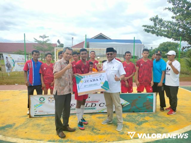 <p>SMPN Luhak nan Duo Juarai Turnamen Futsal Exfield Cup II<p>