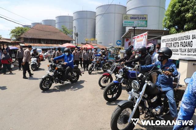 <p>Wako Padang Touring Tinjau Gerai Vaksin di Kota Padang<p>