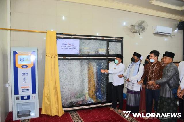 <p>YBM BRILian Luncurkan ATM Beras di Masjid Darul Falah Cimpago Permai<p>