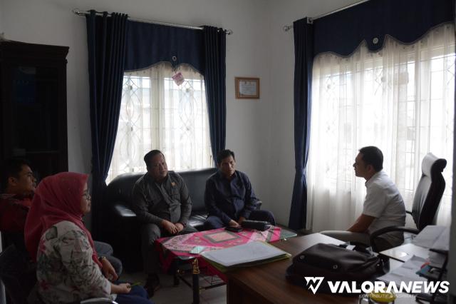<p>Komisi III DPRD Padang Bertandang ke Kominfo Padang Panjang<p>