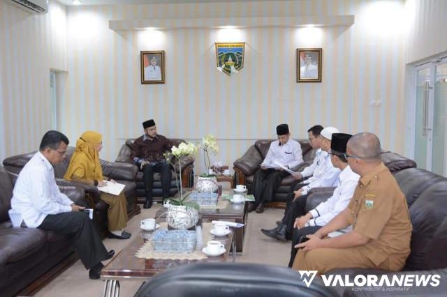 <p>Badan Wakaf Indonesia Padang Panjang Terbentuk, Fadly: Siap Mendukung<p>