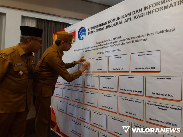 <p>Bukittinggi jadi Bagian Program Smart City Indonesia, Wako: SKPD Tak Paham, Program Tak Jalan<p>