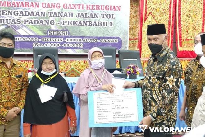 <p>Ganti Rugi Proyek Tol Seksi Padang-Sicincin-Lubuk Alung-Kapalo Hilalang Dibayarkan<p>