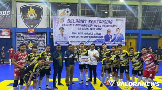 <p>Muflihun FC Juarai Turnamen Futsal KNPI dan PP<p>