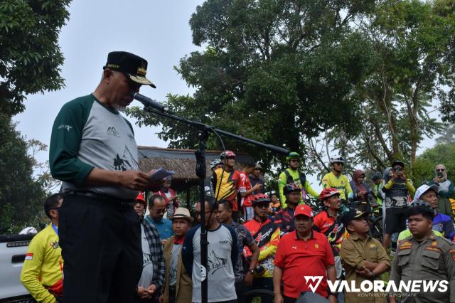 <p>Minang Geopark Cycling 2022, Mahyeldi: Jaga Kebersihan dan Keasrian Objek Wisata<p>